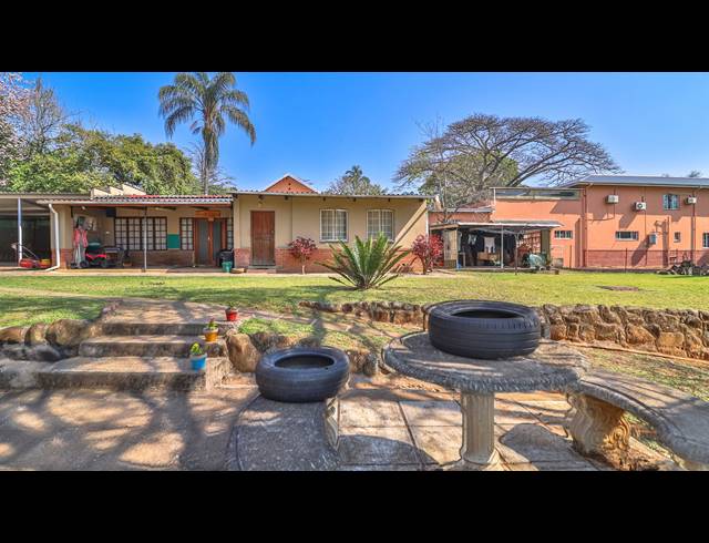 3 BEDROOM HOUSE FOR SALE IN BOUGHTON